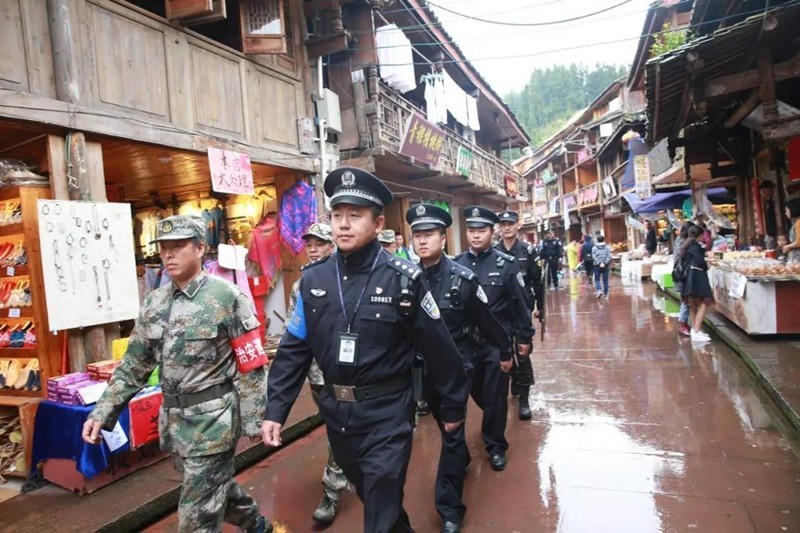 雨城区公安局最新动态报道